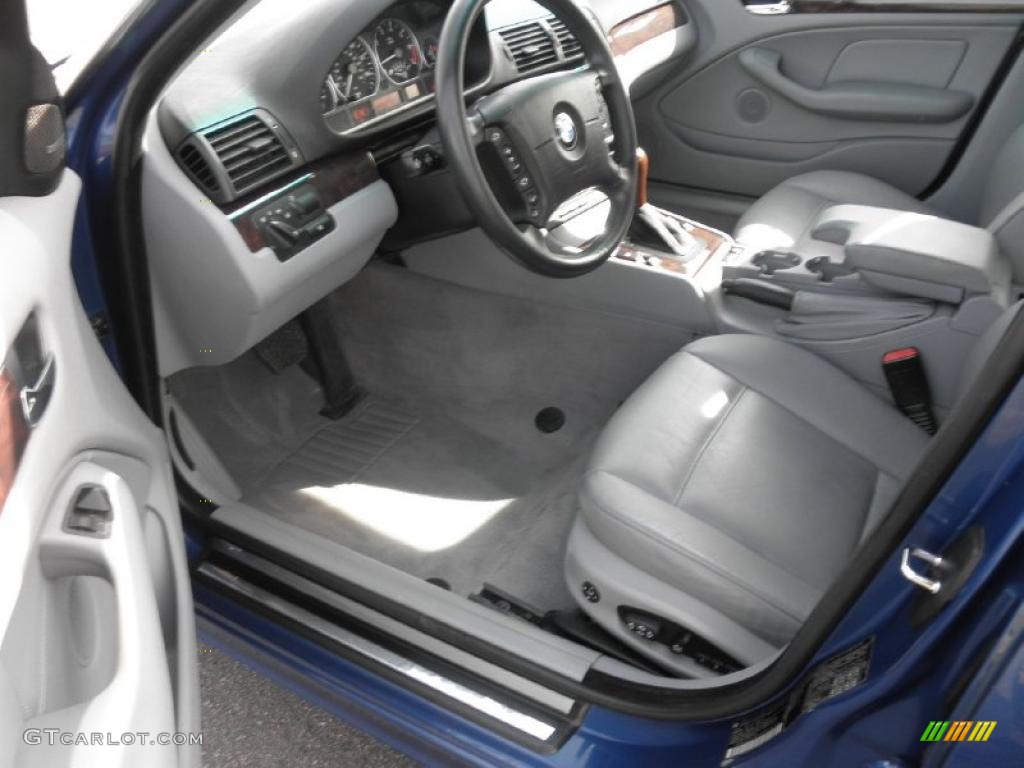Grey Interior 2002 BMW 3 Series 330xi Sedan Photo #46236785