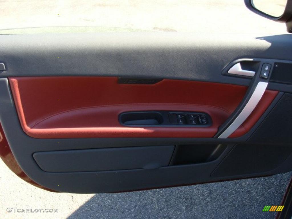 2011 Volvo C70 T5 Cranberry Leather/Off Black Door Panel Photo #46238072