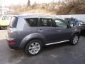 2009 Graphite Gray Pearl Mitsubishi Outlander SE  photo #5