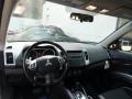 2009 Graphite Gray Pearl Mitsubishi Outlander SE  photo #14