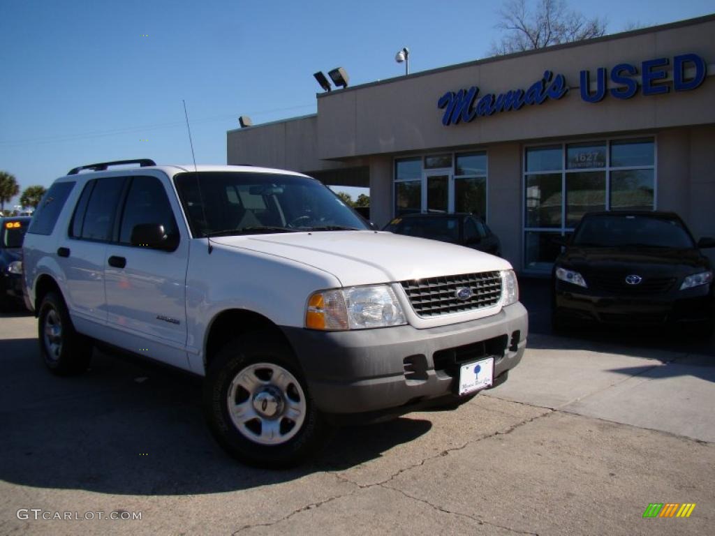 2002 Explorer XLS 4x4 - Oxford White / Graphite photo #31