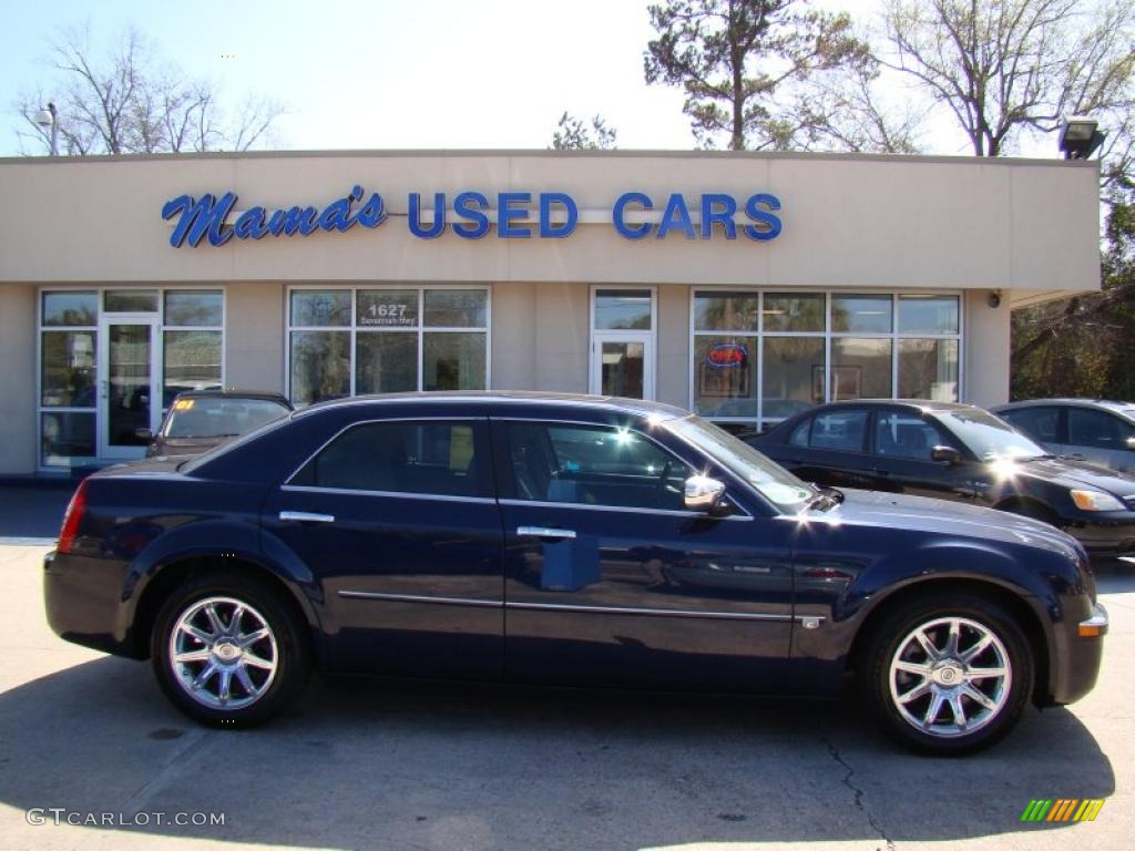 Midnight Blue Pearlcoat Chrysler 300