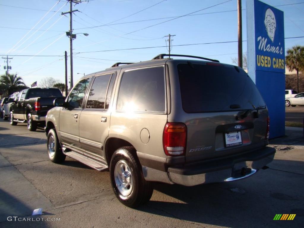 2001 Explorer XLT - Spruce Green Metallic / Medium Prairie Tan photo #6