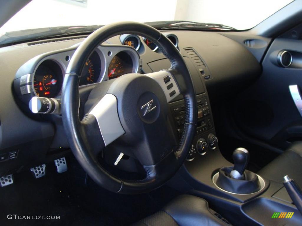 2005 Nissan 350Z Touring Roadster Charcoal Dashboard Photo #46242155