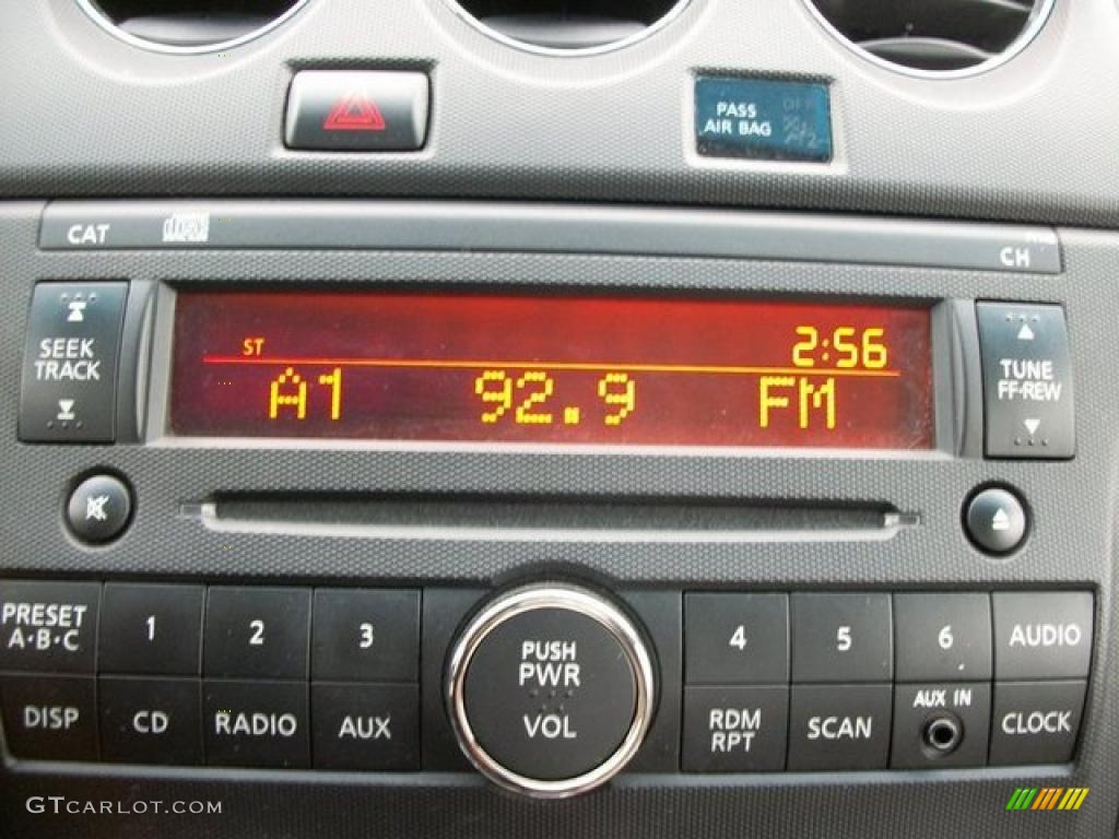 2009 Nissan Altima Hybrid Controls Photo #46246318