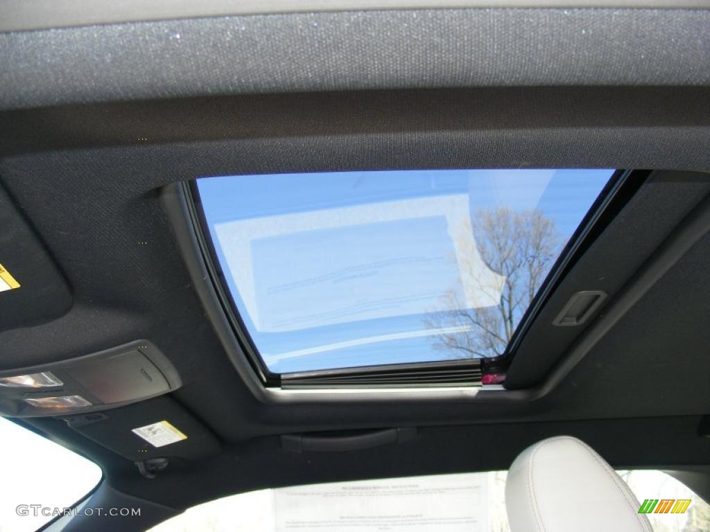 2010 Dodge Challenger R/T Classic Furious Fuchsia Edition Sunroof Photo #46247347