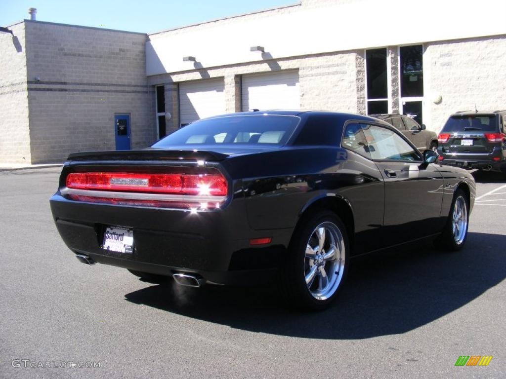 Brilliant Black Crystal Pearl 2010 Dodge Challenger R/T Classic Exterior Photo #46247416