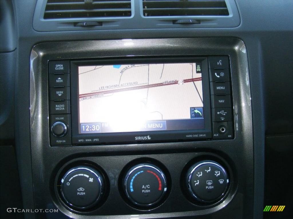 2010 Dodge Challenger R/T Classic Controls Photo #46247485