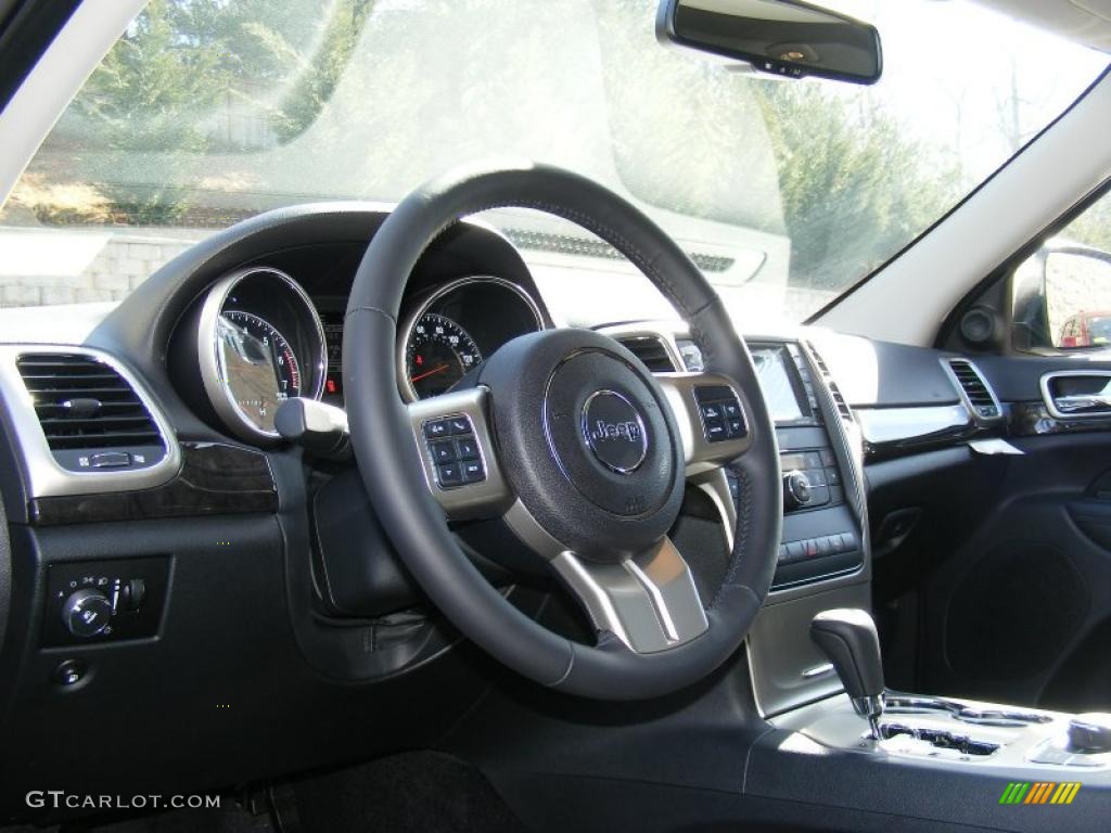 2011 Jeep Grand Cherokee Laredo X Package 4x4 Black Steering Wheel Photo #46248151