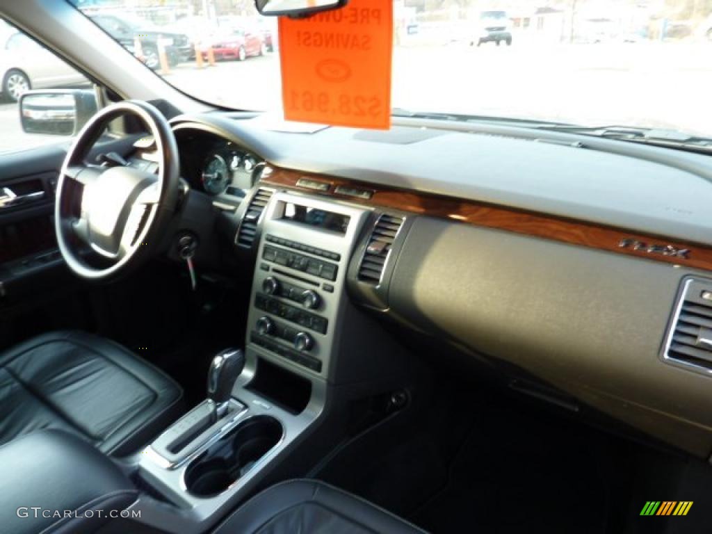 2010 Ford Flex SEL EcoBoost AWD Charcoal Black Dashboard Photo #46248259