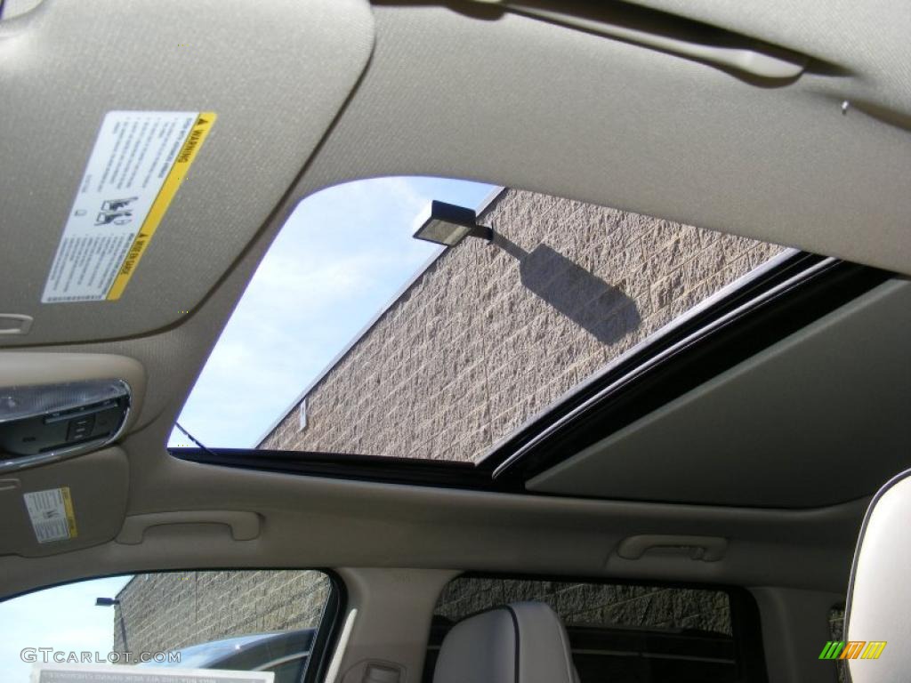 2011 Jeep Grand Cherokee Overland 4x4 Sunroof Photo #46248424