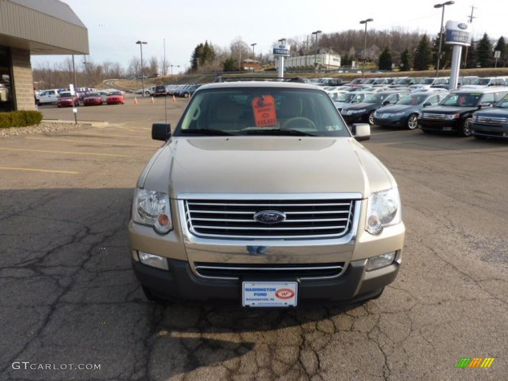 2006 Explorer XLT 4x4 - Pueblo Gold Metallic / Stone photo #7