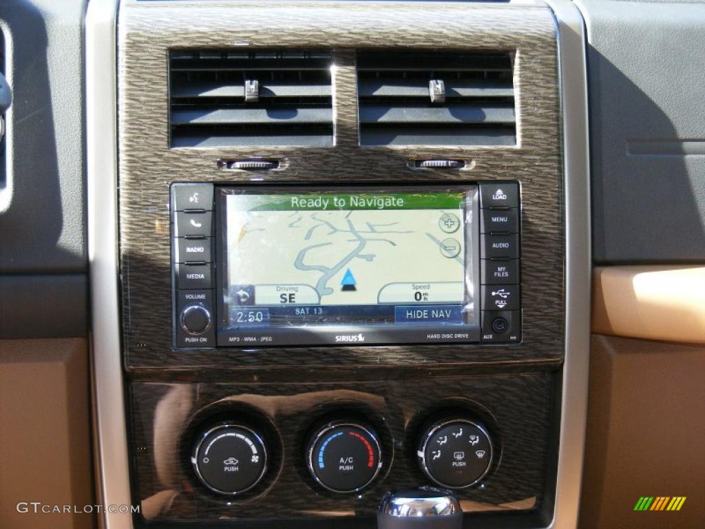 2011 Jeep Liberty Limited 4x4 Controls Photo #46249465