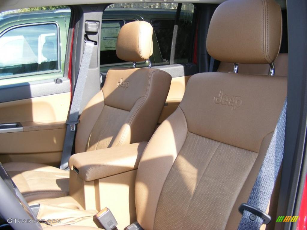 Dark Slate Gray/Dark Saddle Interior 2011 Jeep Liberty Limited 4x4 Photo #46249534