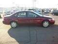 Merlot Metallic - Taurus SE Sedan Photo No. 4