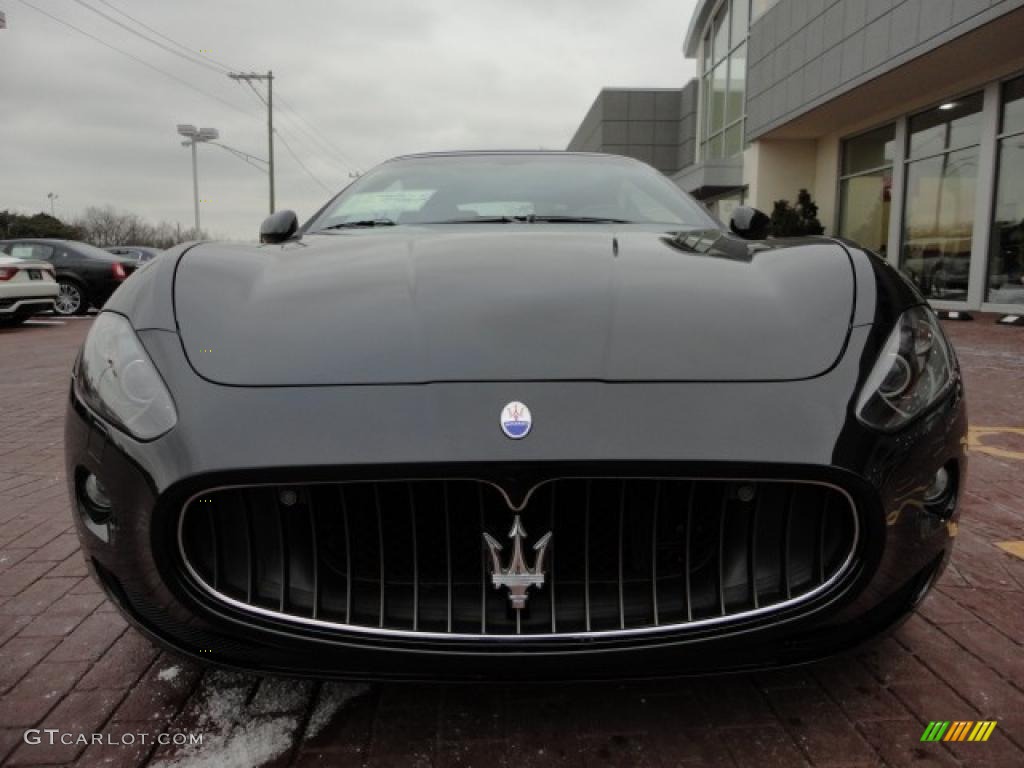 Nero (Black) 2011 Maserati GranTurismo Convertible GranCabrio Exterior Photo #46252678