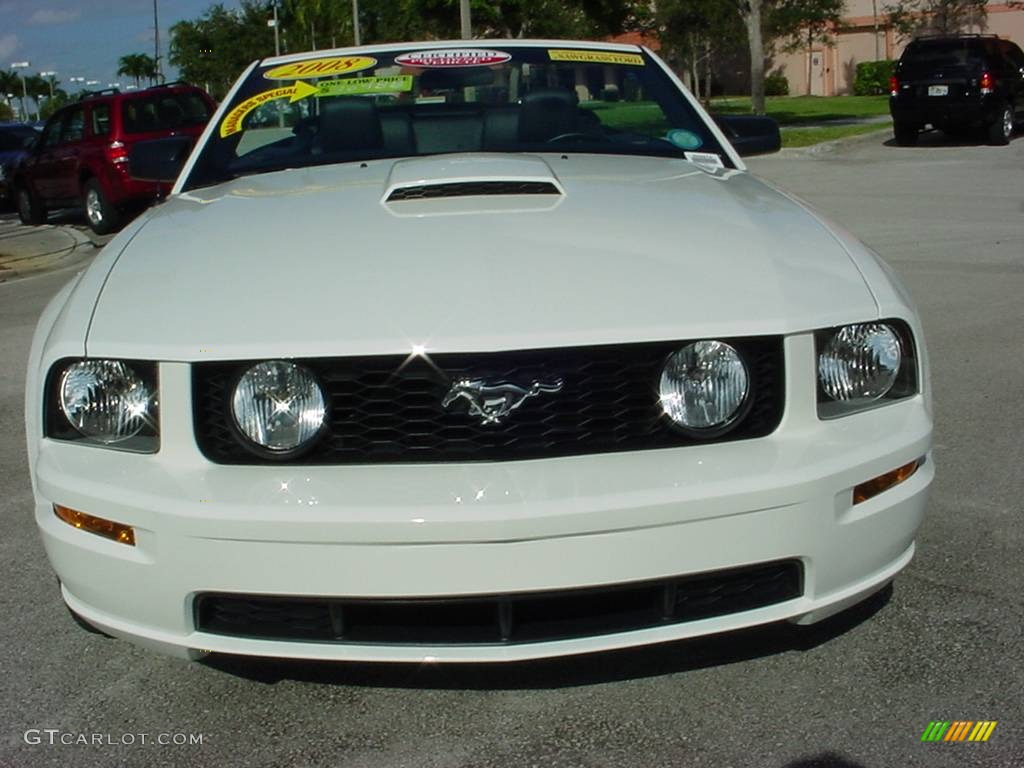 2008 Mustang GT Premium Convertible - Performance White / Dark Charcoal photo #8