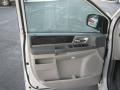Stone White - Grand Caravan SXT Photo No. 17