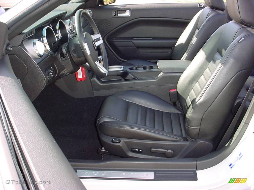 2008 Mustang GT Premium Convertible - Performance White / Dark Charcoal photo #9