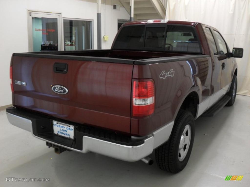2005 F150 XLT SuperCab 4x4 - Dark Toreador Red Metallic / Medium Flint Grey photo #4