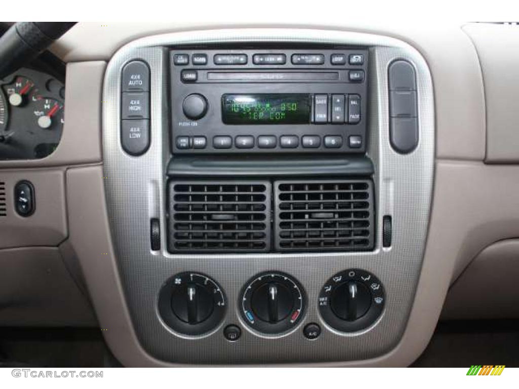 2004 Explorer XLT 4x4 - Mineral Grey Metallic / Graphite photo #14