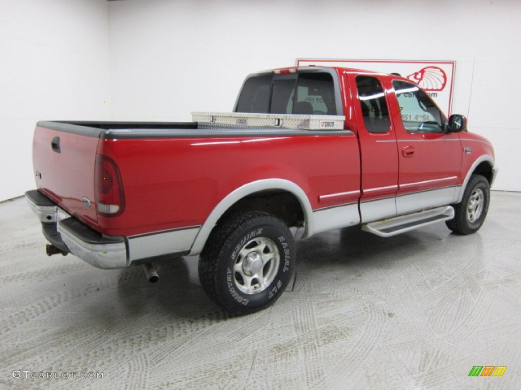 1998 F150 Lariat SuperCab 4x4 - Bright Red / Medium Graphite photo #16