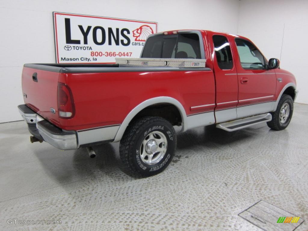 1998 F150 Lariat SuperCab 4x4 - Bright Red / Medium Graphite photo #18