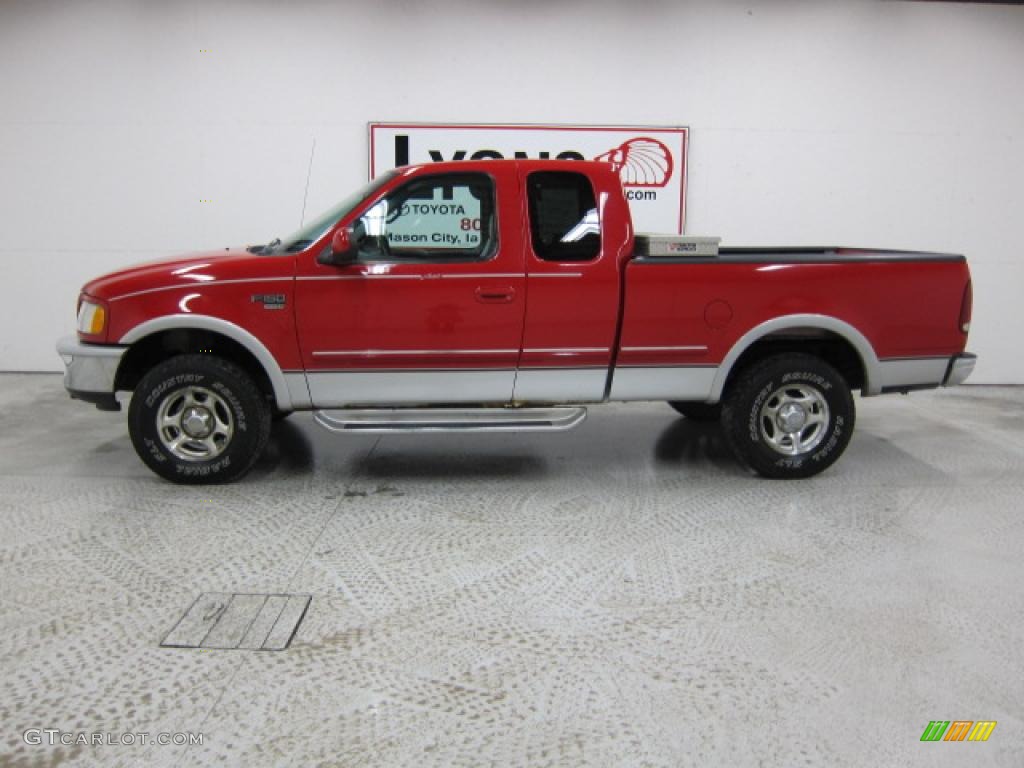 1998 F150 Lariat SuperCab 4x4 - Bright Red / Medium Graphite photo #30