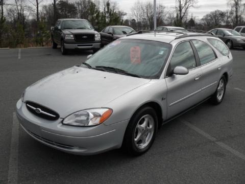 2000 Ford Taurus SE Wagon Data, Info and Specs