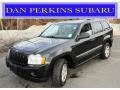2005 Brilliant Black Crystal Pearl Jeep Grand Cherokee Laredo 4x4  photo #1