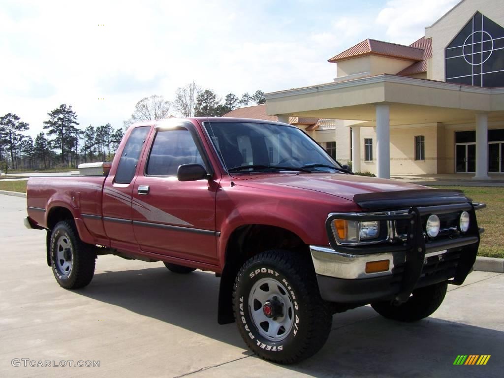 1993 Pickup Deluxe Extended Cab 4x4 - Garnet Red Pearl / Gray photo #1