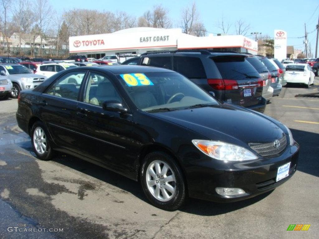 2003 Camry XLE - Black / Taupe photo #1