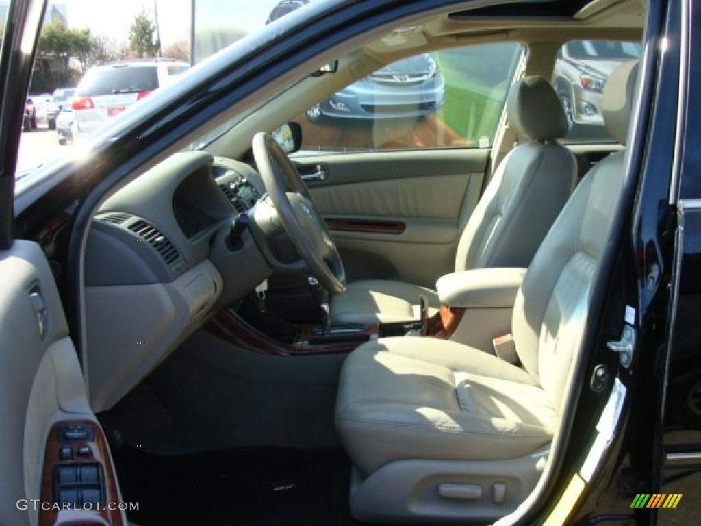 2003 Camry XLE - Black / Taupe photo #7