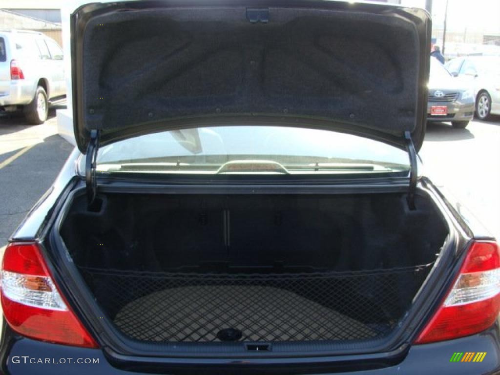 2003 Camry XLE - Black / Taupe photo #13