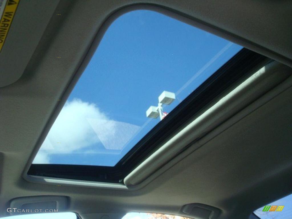 2008 Lancer GTS - Wicked White / Black photo #13