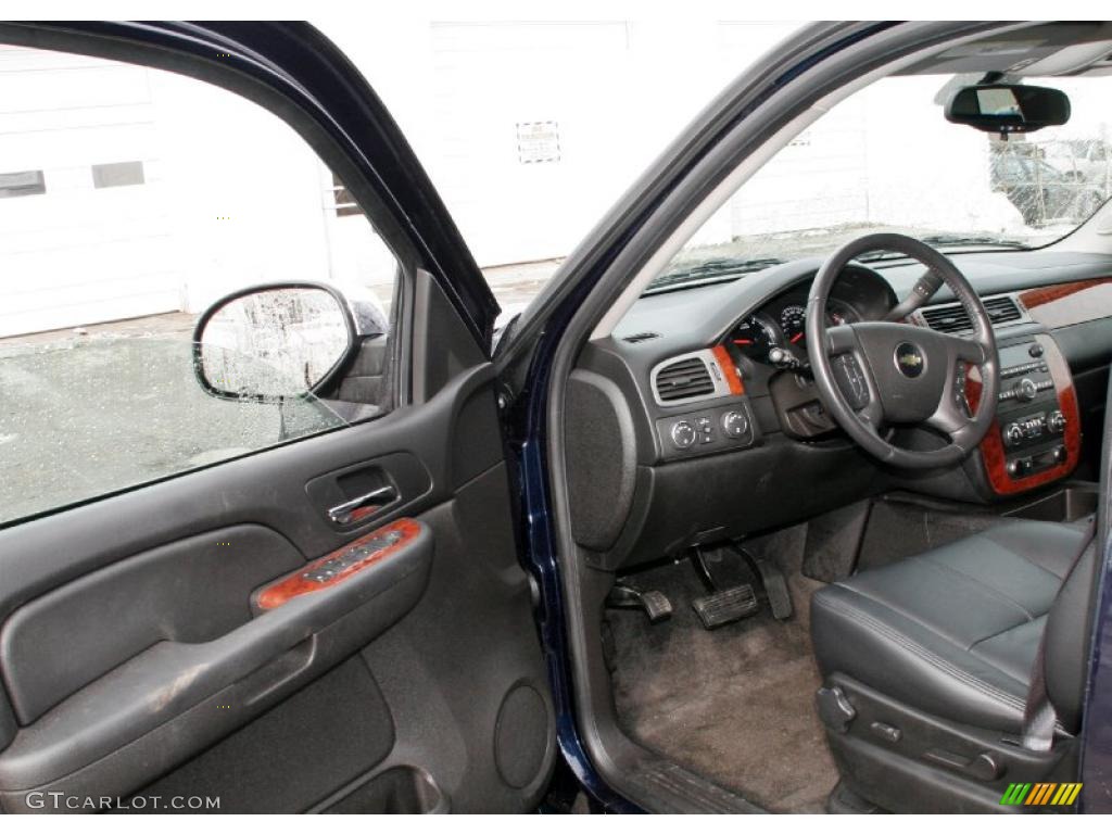 2009 Suburban LT 4x4 - Dark Blue Metallic / Ebony photo #10