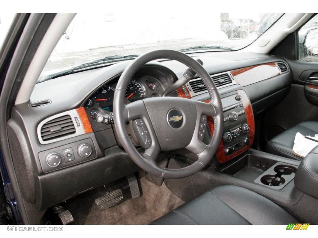 2009 Suburban LT 4x4 - Dark Blue Metallic / Ebony photo #11