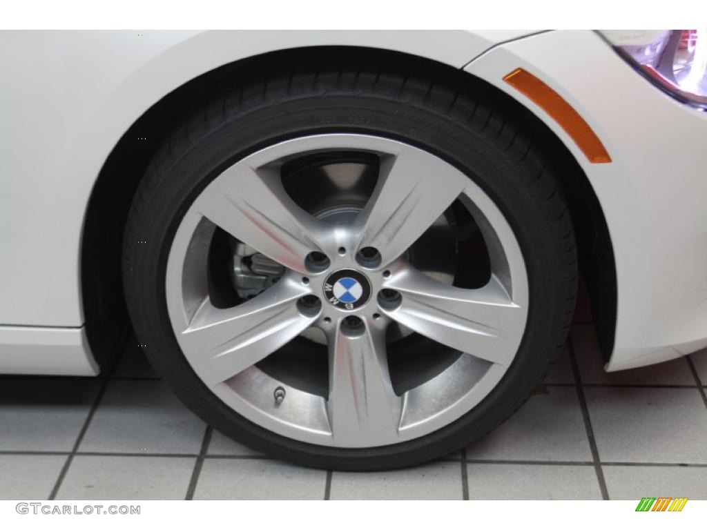 2011 3 Series 328i Convertible - Mineral White Metallic / Coral Red/Black Dakota Leather photo #16