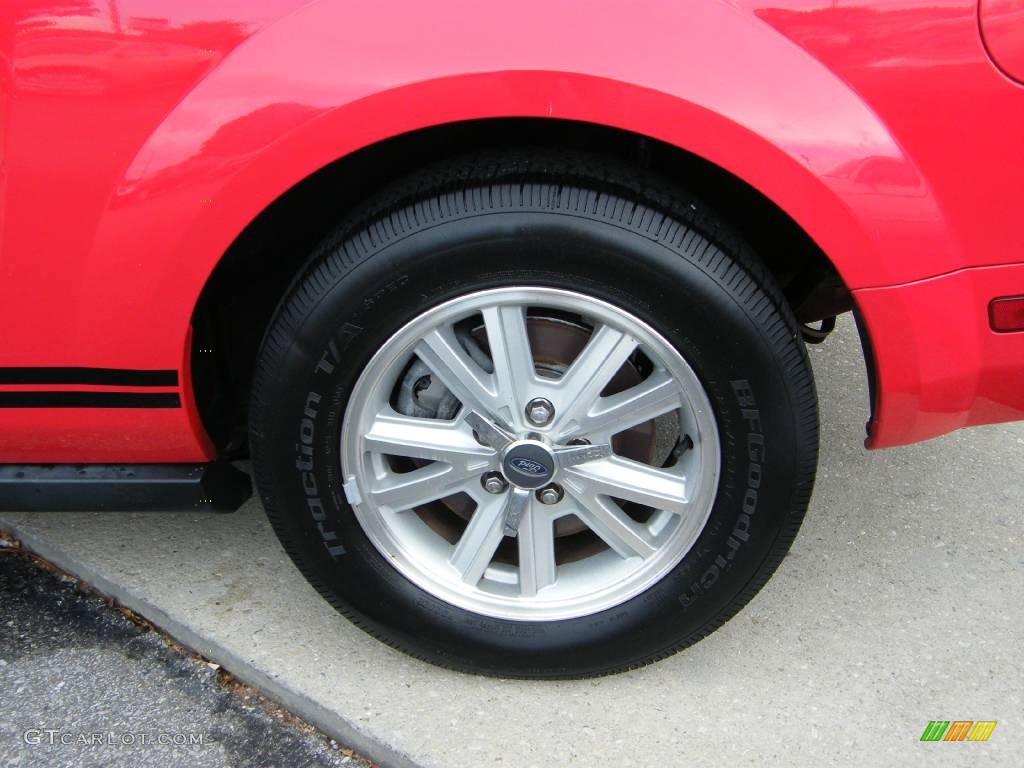 2006 Mustang V6 Premium Convertible - Redfire Metallic / Light Graphite photo #19