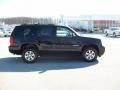 Onyx Black - Yukon SLT 4x4 Photo No. 12