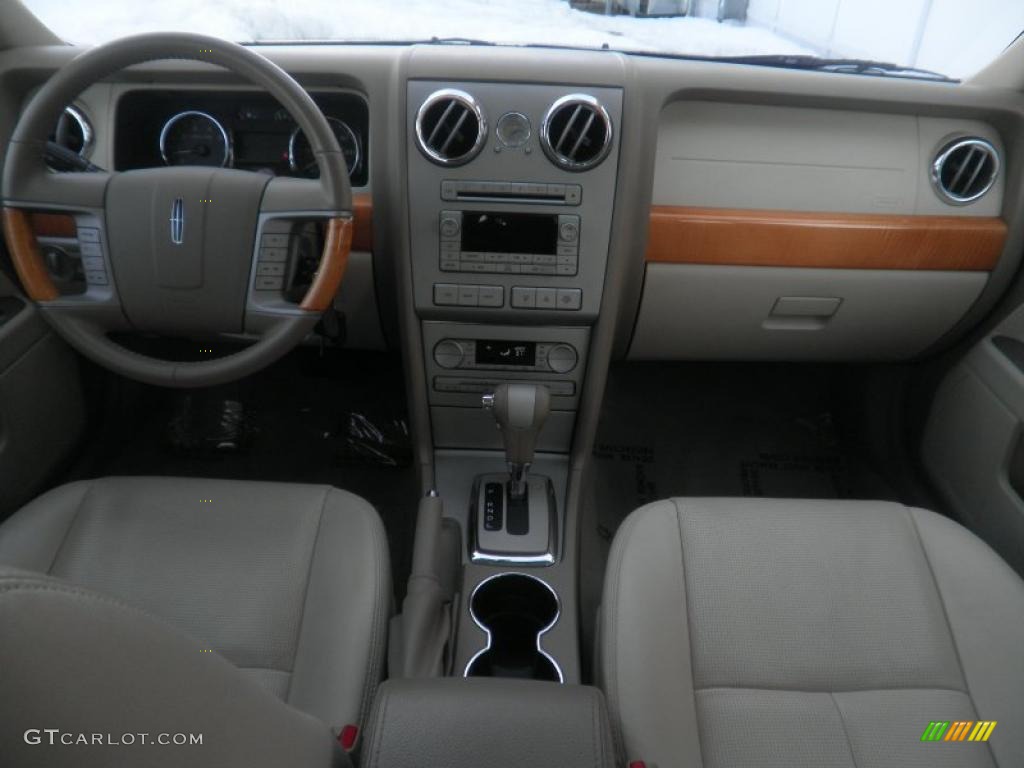 2008 MKZ AWD Sedan - Black / Light Stone photo #10