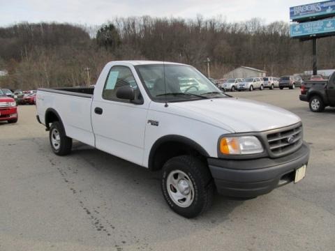 2003 Ford F150 XL Regular Cab 4x4 Data, Info and Specs