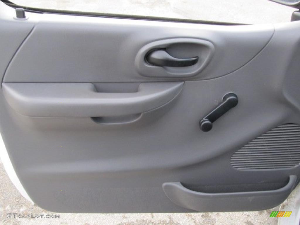 2003 Ford F150 XL Regular Cab 4x4 Medium Graphite Grey Door Panel Photo #46270540