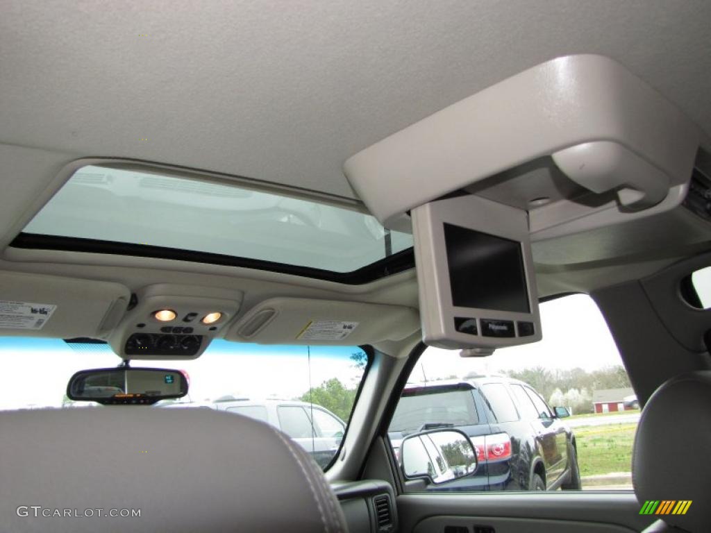 2005 Yukon SLT - Summit White / Pewter/Dark Pewter photo #20