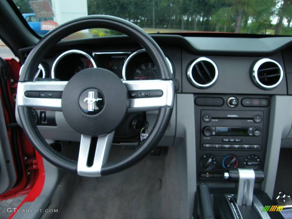 2006 Mustang V6 Premium Convertible - Redfire Metallic / Light Graphite photo #29