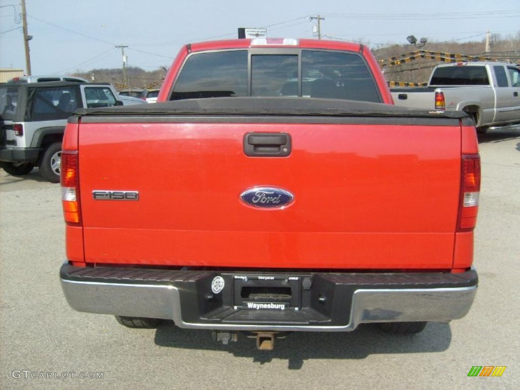 2006 F150 XLT SuperCrew 4x4 - Bright Red / Medium/Dark Flint photo #4