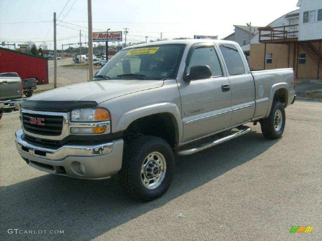 Silver Birch Metallic GMC Sierra 2500HD