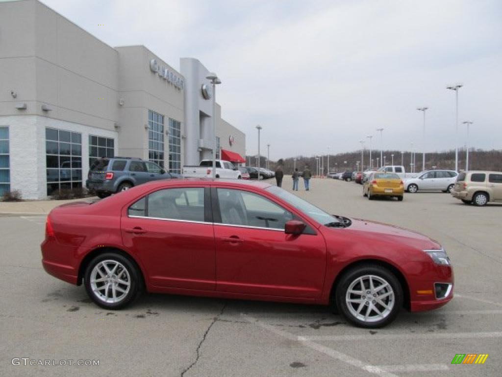 2010 Fusion SEL V6 - Sangria Red Metallic / Medium Light Stone photo #2