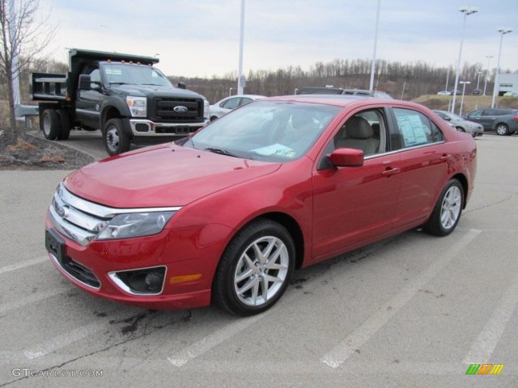 2010 Fusion SEL V6 - Sangria Red Metallic / Medium Light Stone photo #6