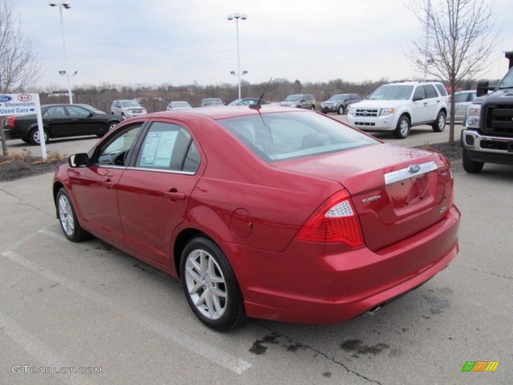 2010 Fusion SEL V6 - Sangria Red Metallic / Medium Light Stone photo #8